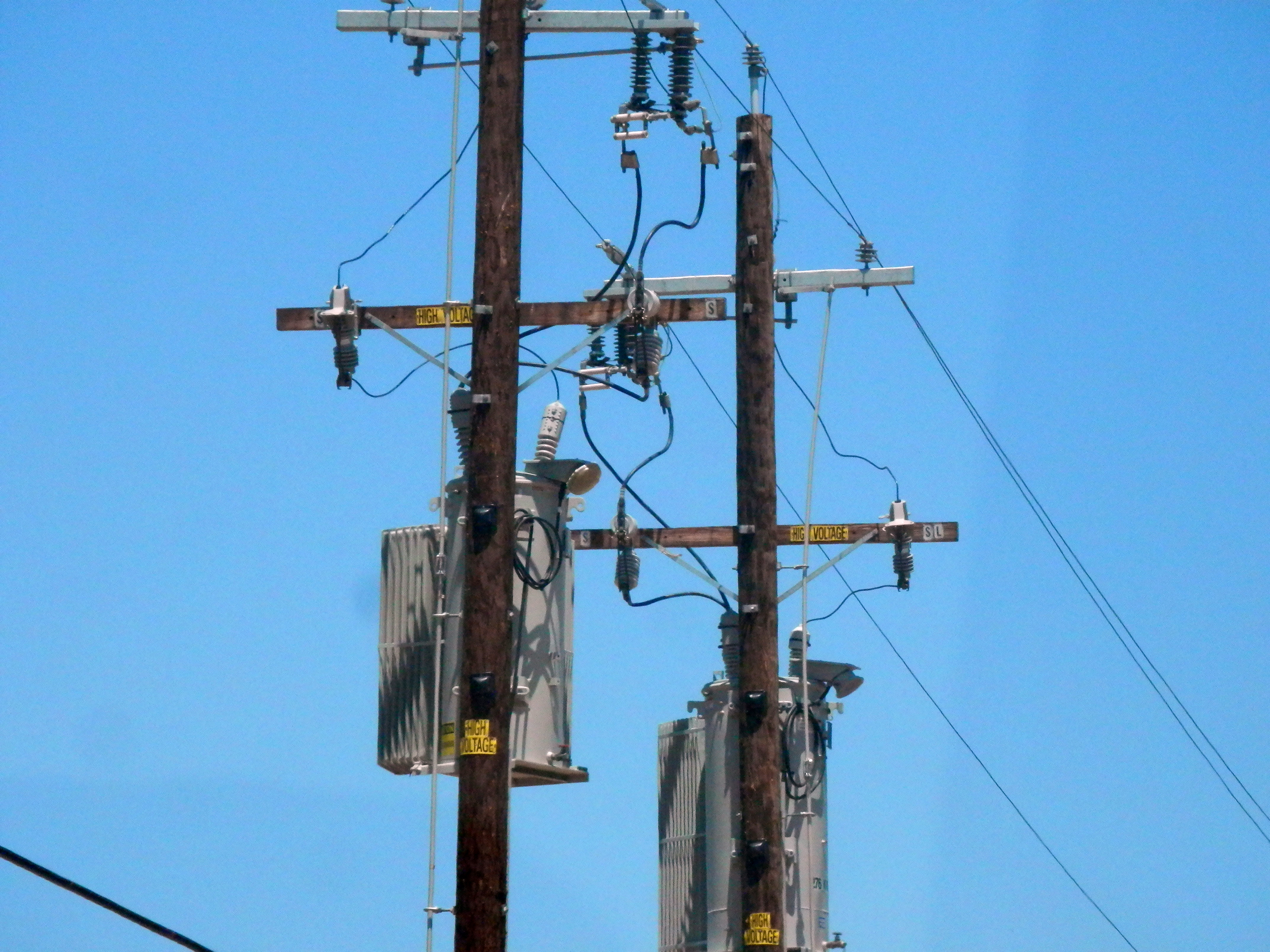 Применение составных изоляторов в последние годы