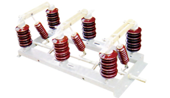 Как выбрать разъединитель: ключевые факторы, которые следует учитывать