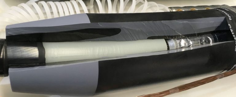 Вид в разрезе-корпуса-соединений-высоковольтной-холодной-усадки-для-170-кВ